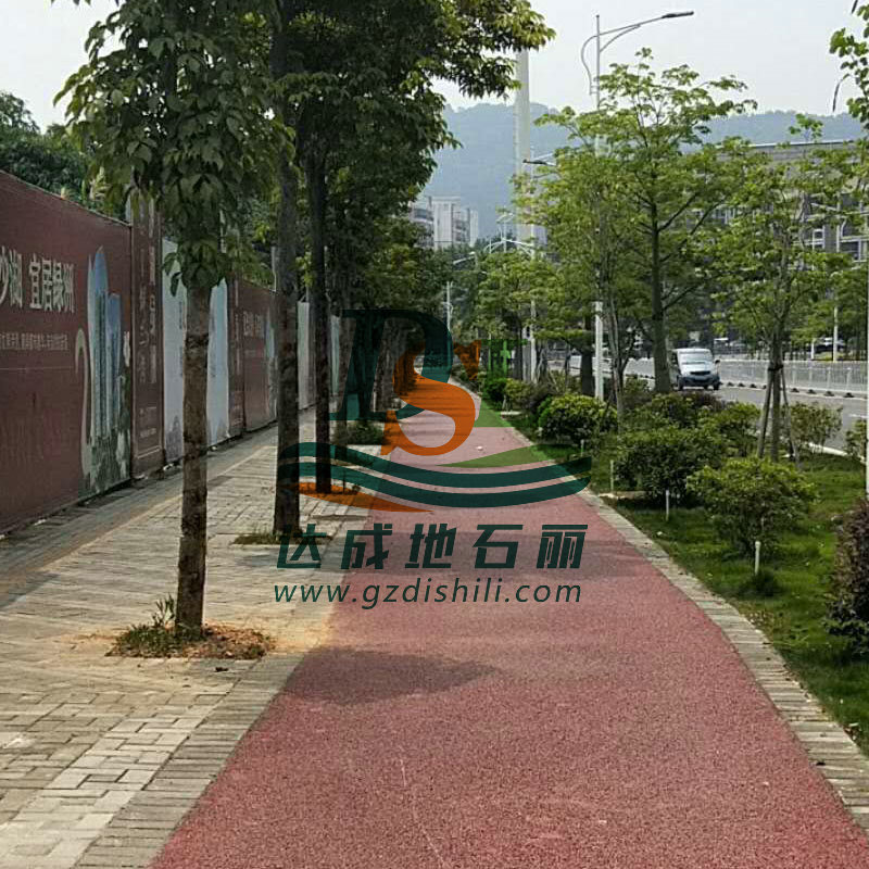海綿城市透水混凝土建設(shè)是如何吸水的呢?